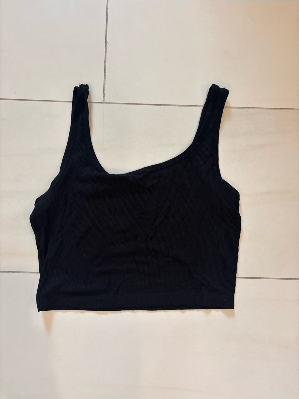 SHEIN Black Ribbed Scoop Neck Crop Tank
